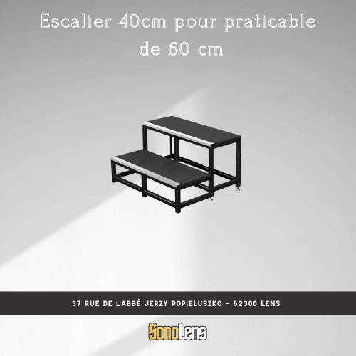 Location escalier 20/40cm pour praticable